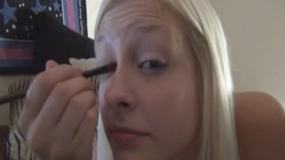 InBedWithJayla - Doing My Makeup