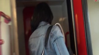 Kamikatzerl - Public in der S-Bahn! Dreisten Deal mit S